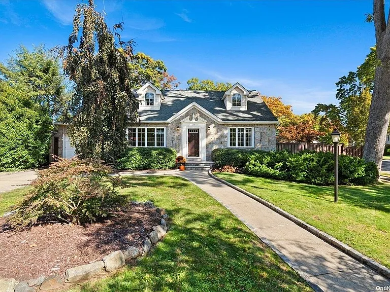 26 Pinewood Lane